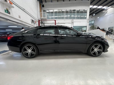 2022 Honda ACCORD TOURING