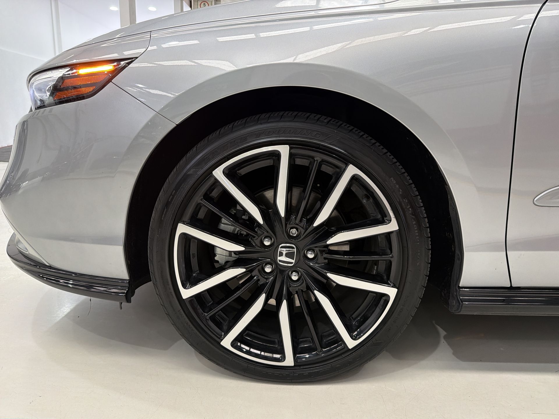 2025 Honda ACCORD HYBRID TOURING HEV
