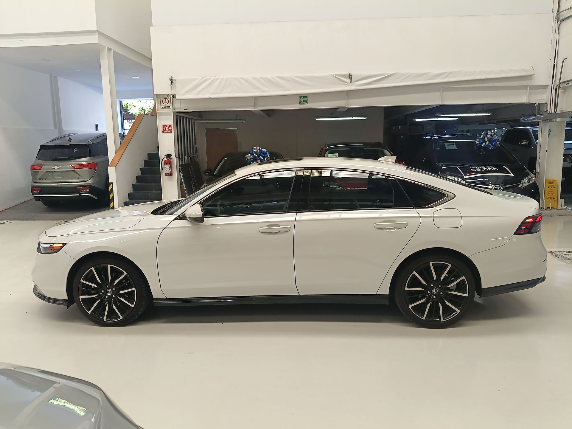2024 Honda ACCORD HYBRID TOURING HEV