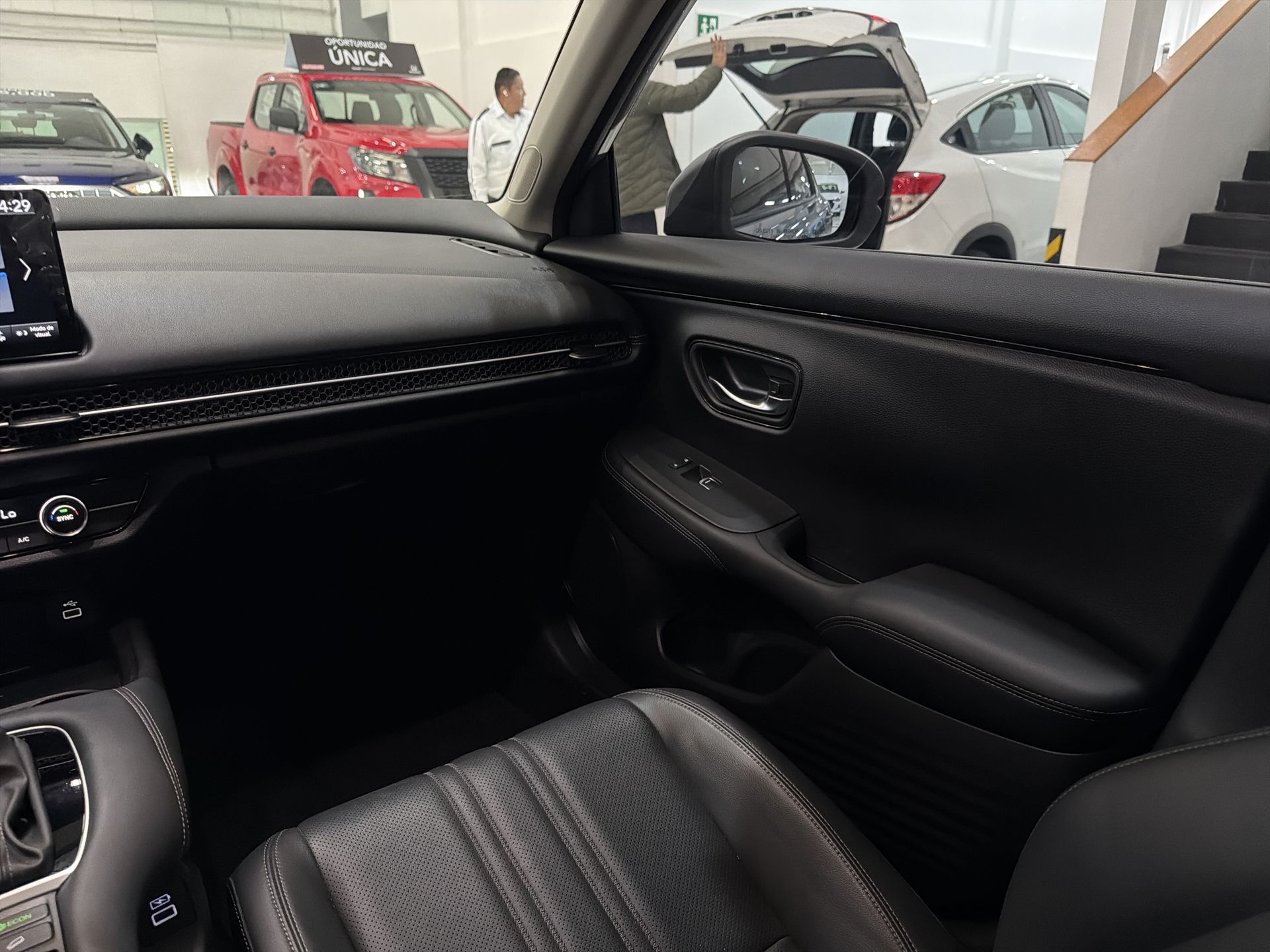 2023 Honda HR-V TOURING