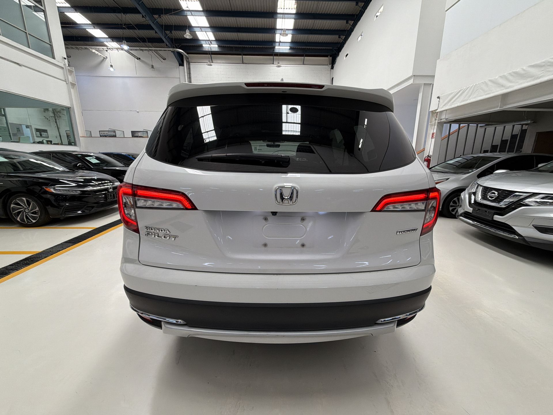 2022 Honda PILOT TOURING