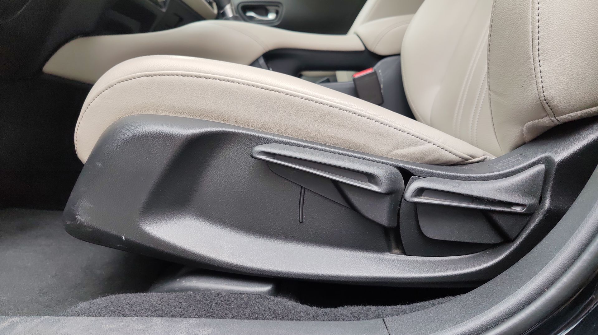 2023 Honda HR-V TOURING