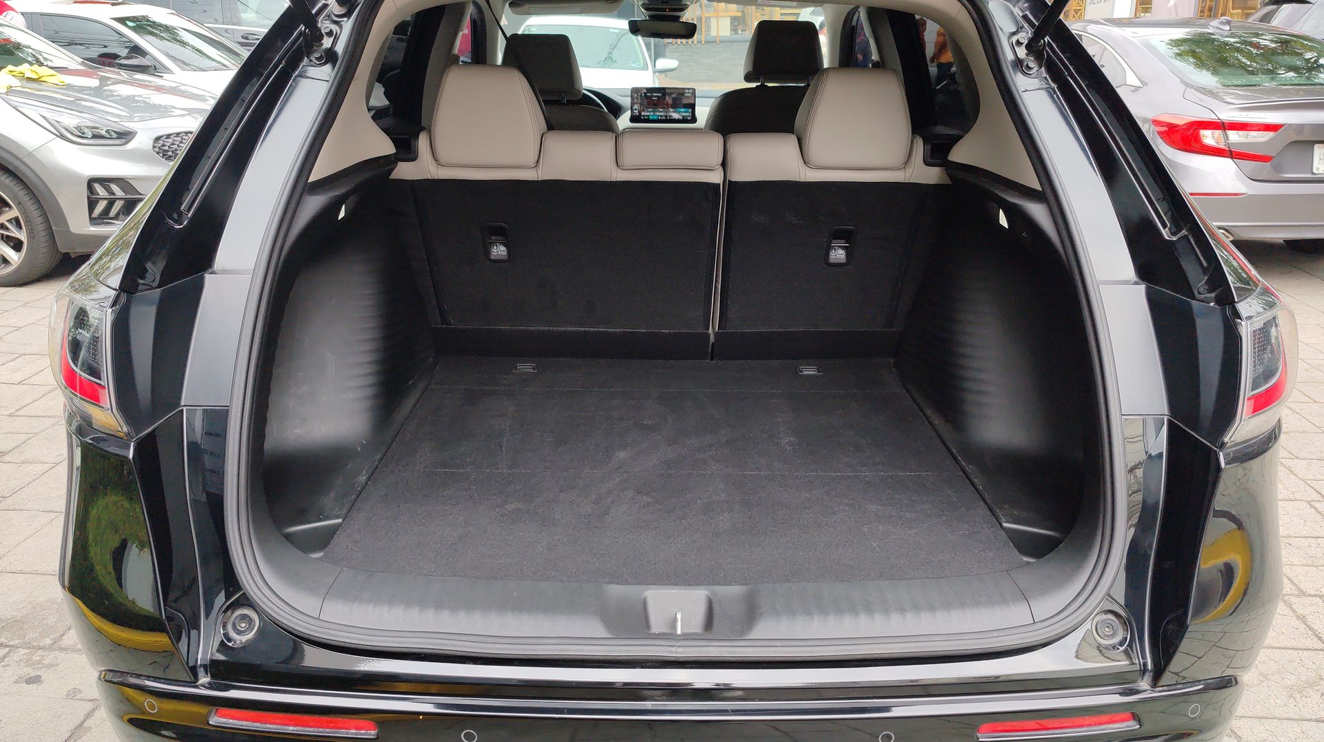 2023 Honda HR-V TOURING