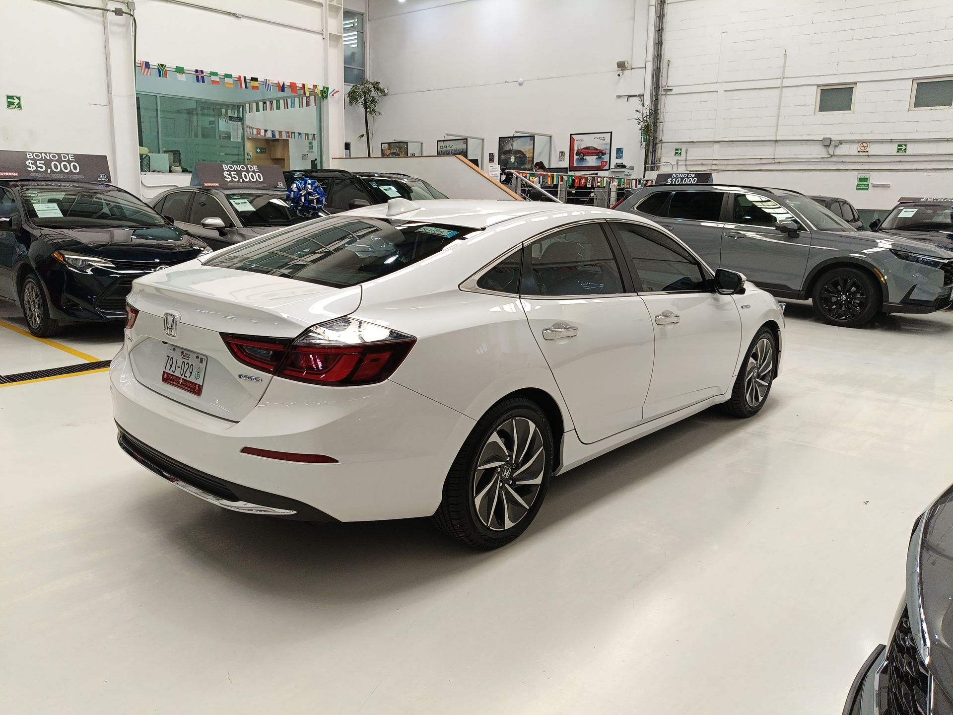 2020 Honda INSIGHT HYBRID