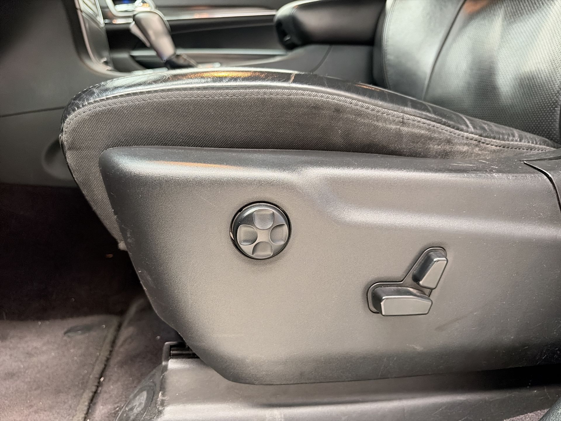 2018 Jeep GRAND CHEROKEE LIMITED LUJO V6