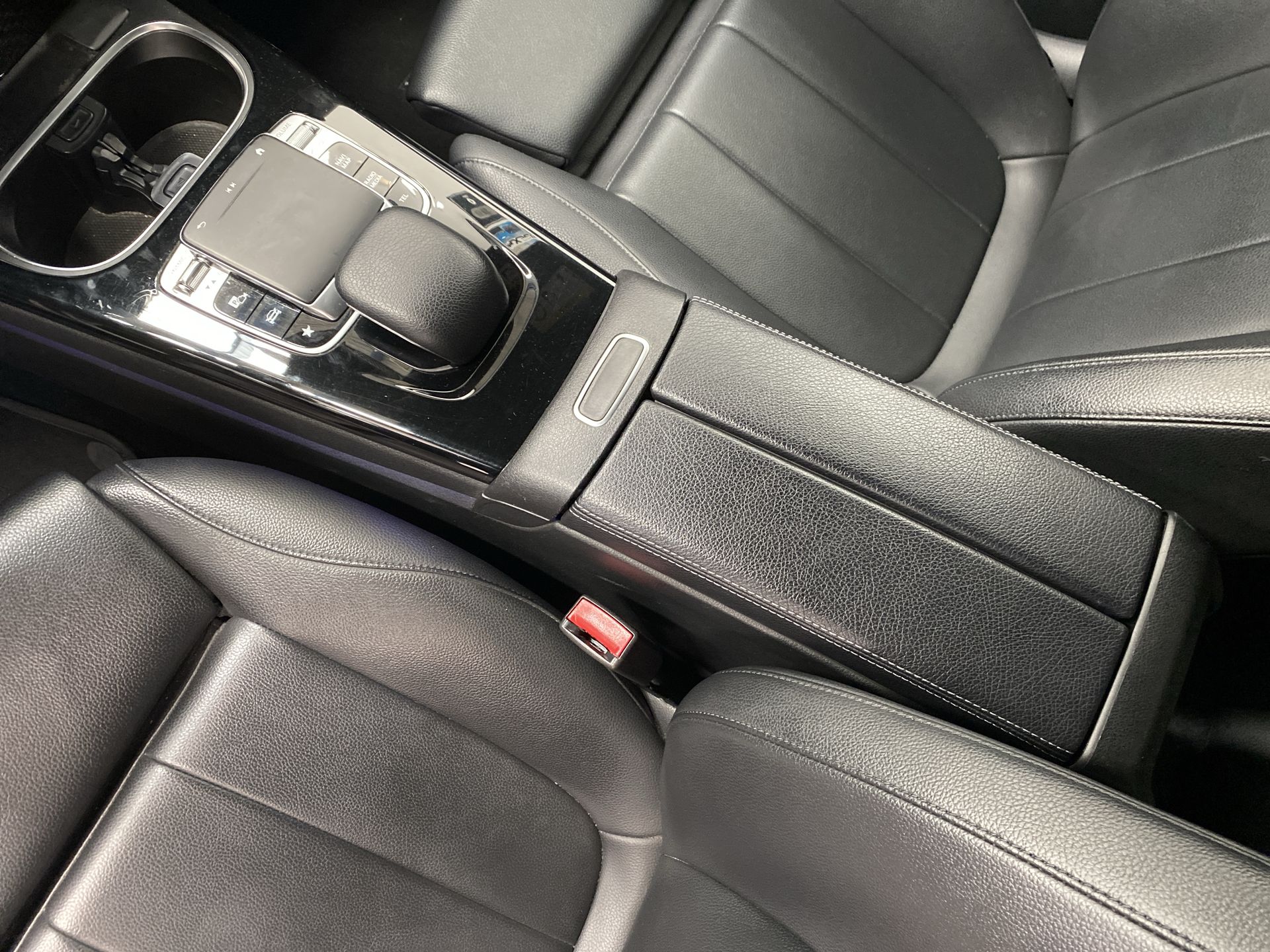 2020 Mercedes-Benz A200 URBAN A 200 PROGRESSIVE SEDÁN