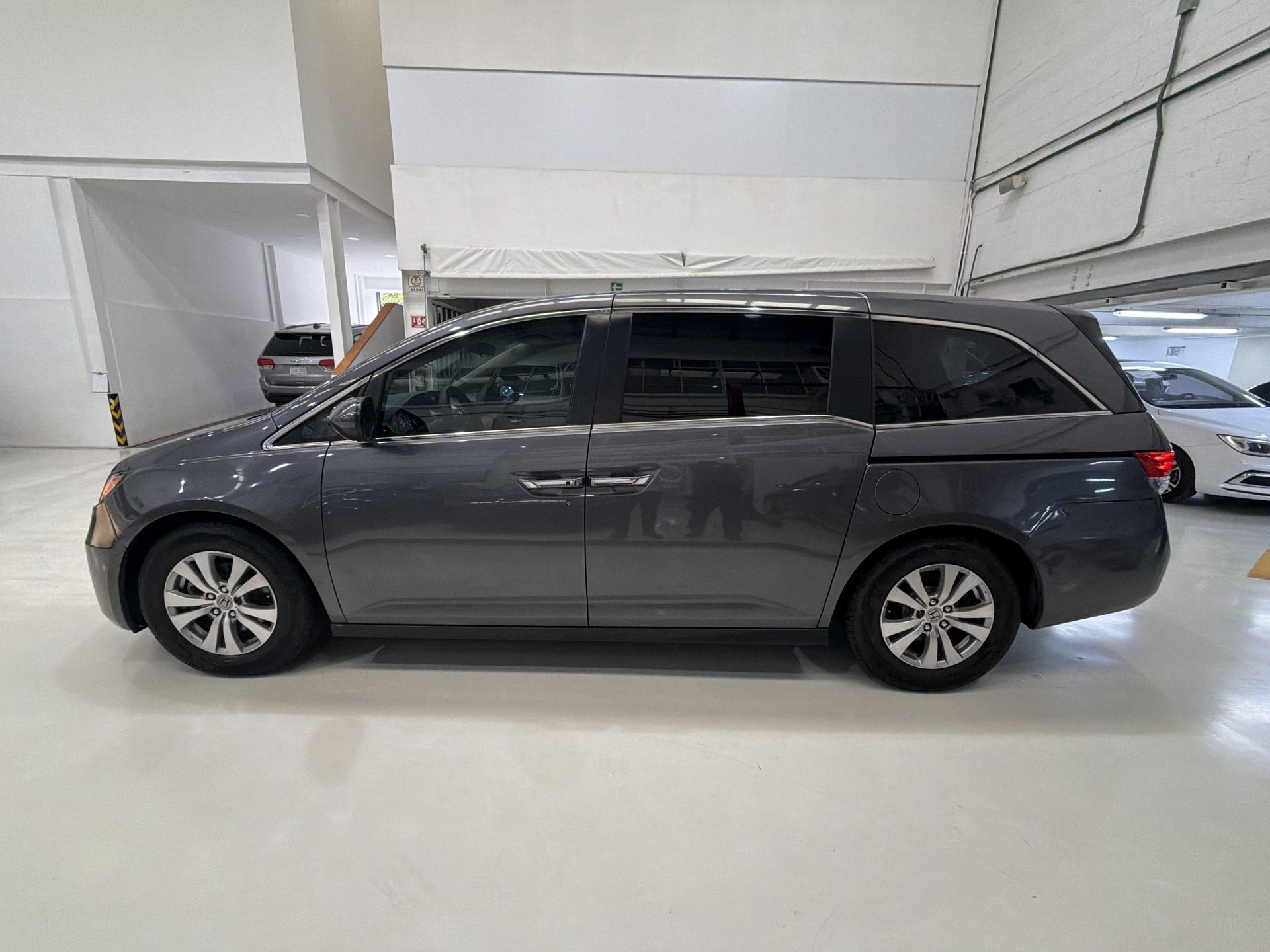 2014 Honda ODYSSEY EX