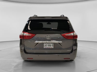 2017 Toyota SIENNA LIMITED