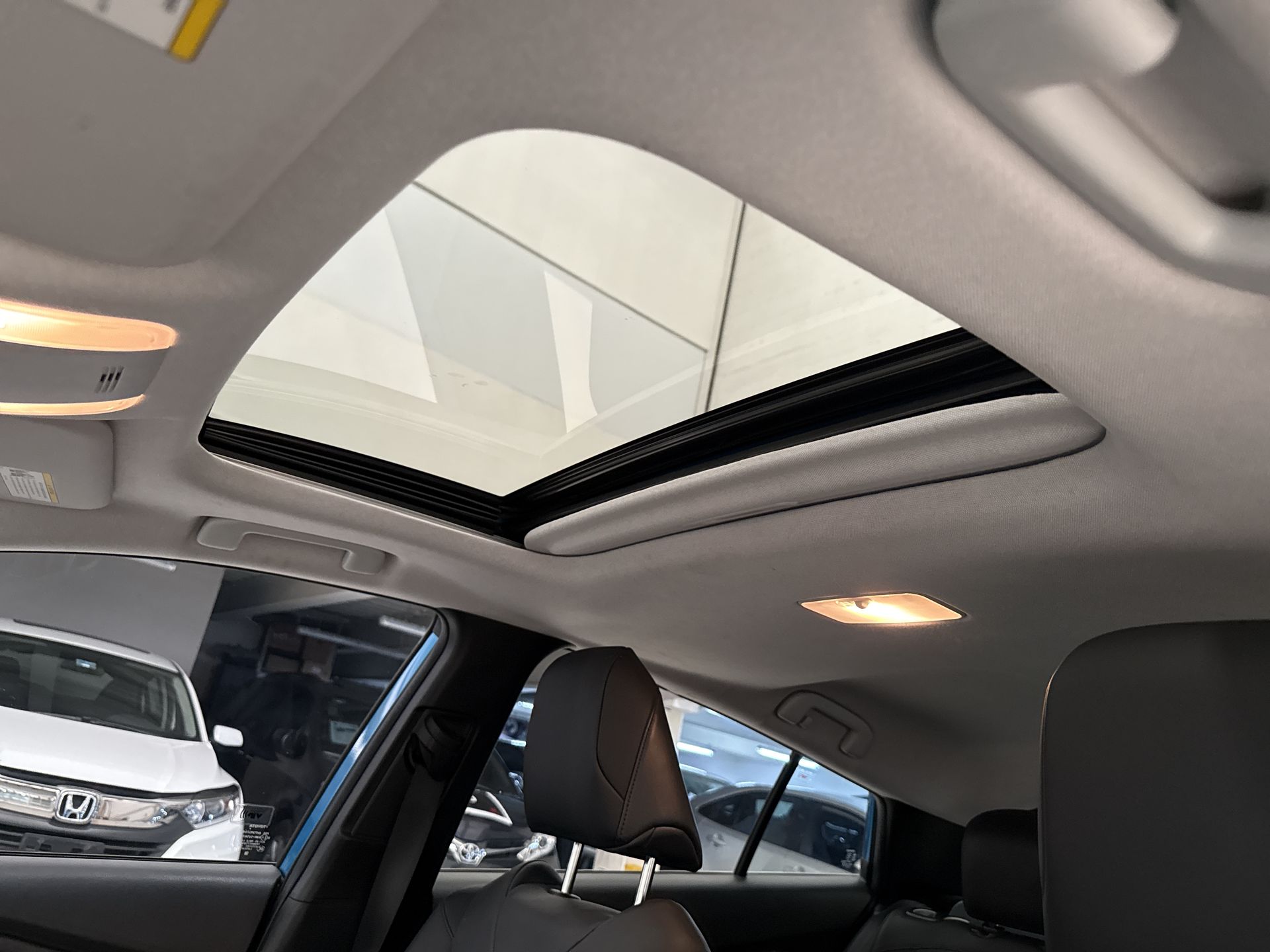 2019 Toyota PRIUS PREMIUM CVT