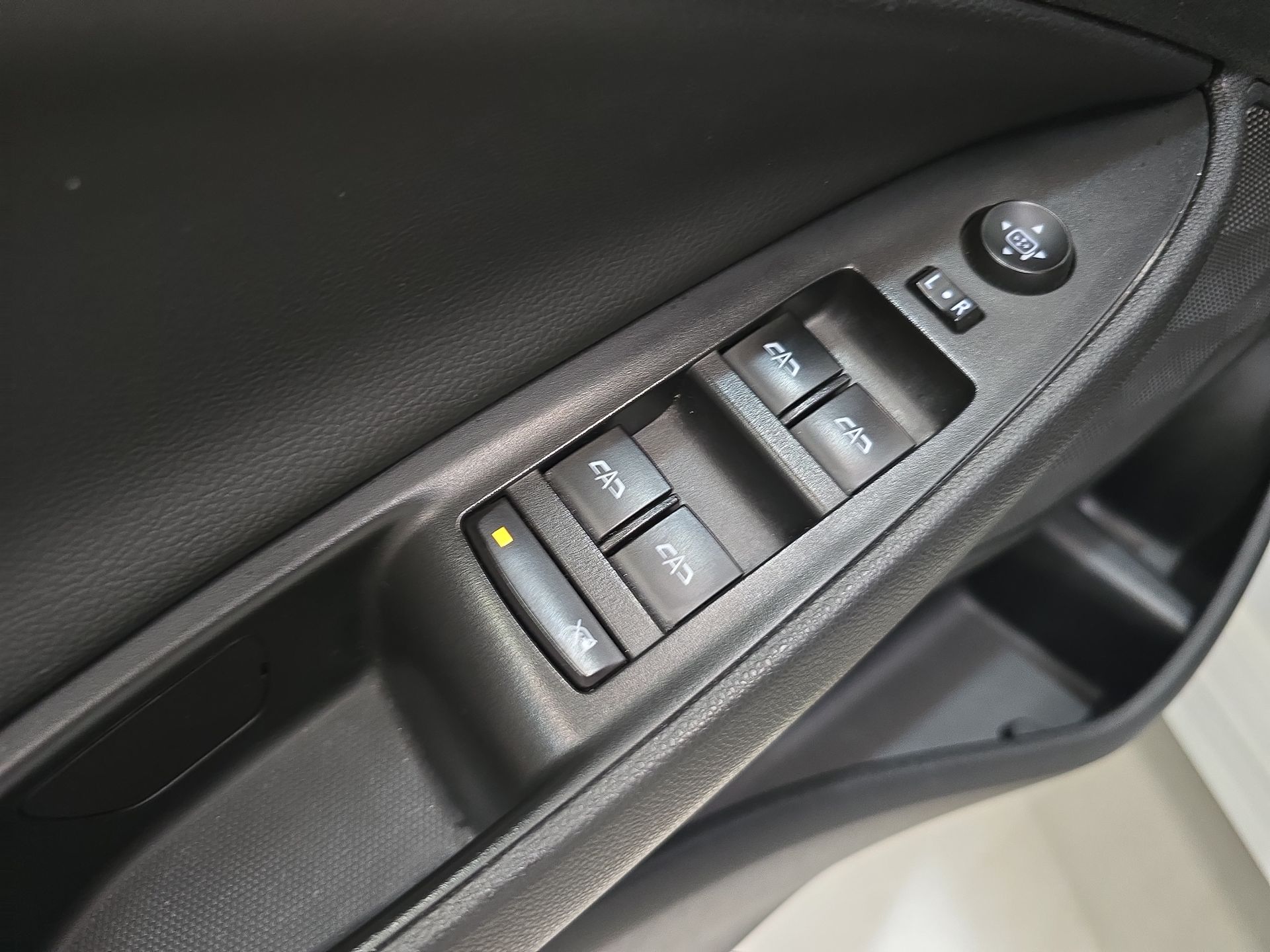 2023 Chevrolet ONIX G PREMIER 4 PTAS PREMIER REDLINE E