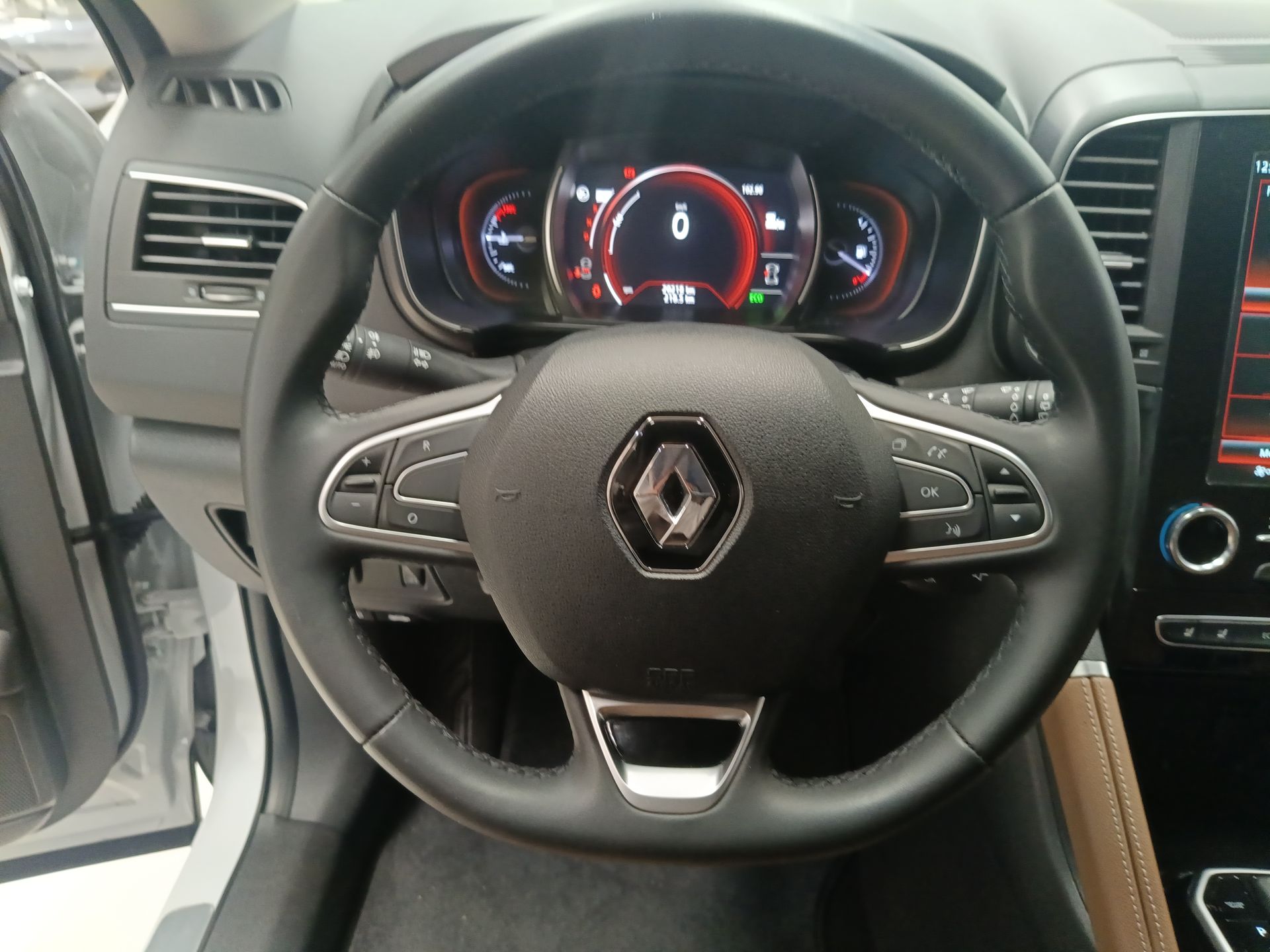 2023 RENAULT KOLEOS ICONIC