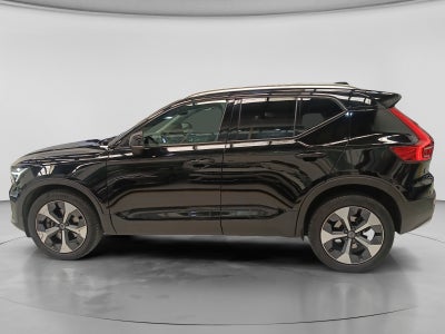 2023 Volvo XC40 PLUS B4 MILD HYBRID