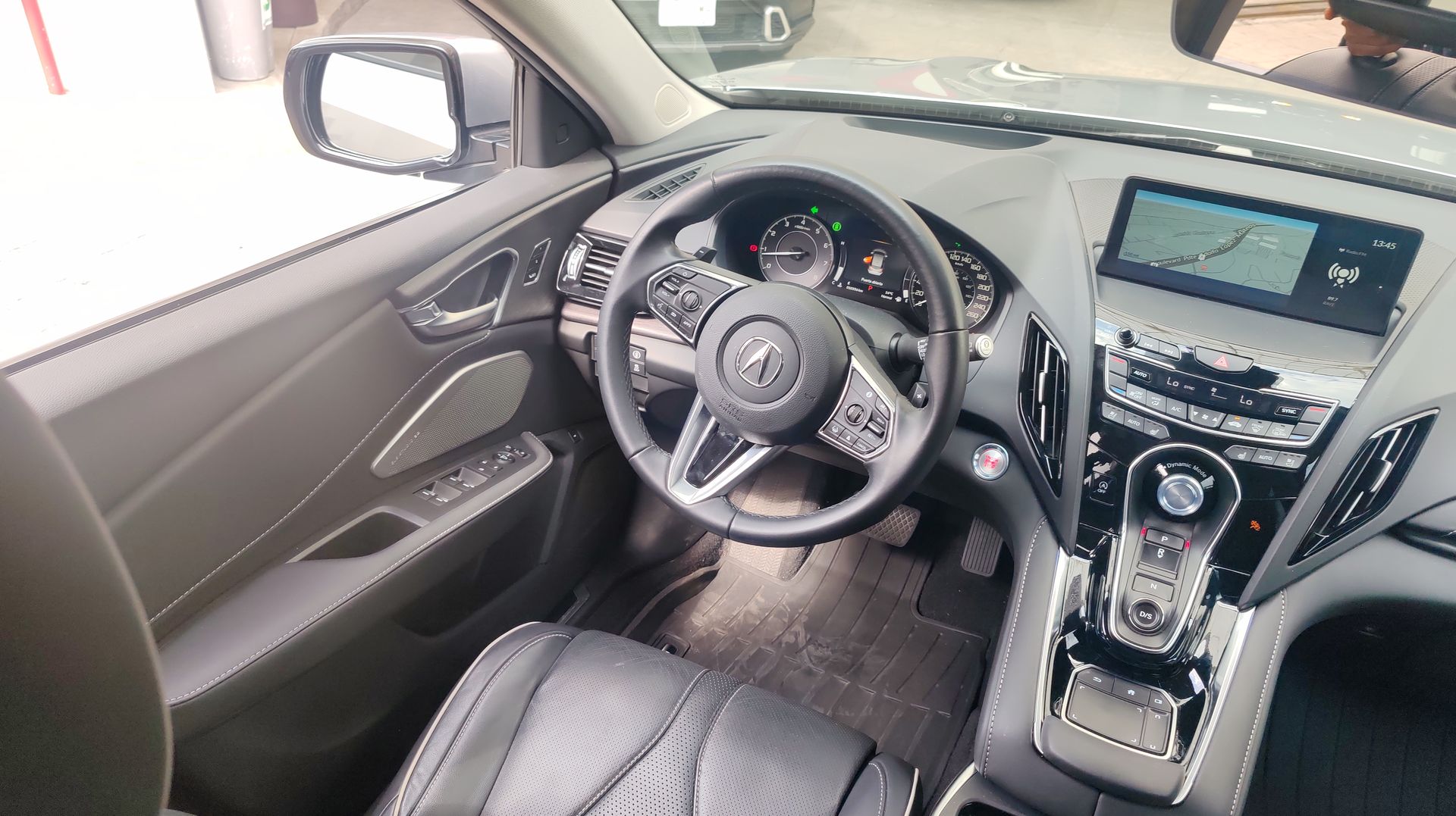 2025 Acura RDX ADVANCE