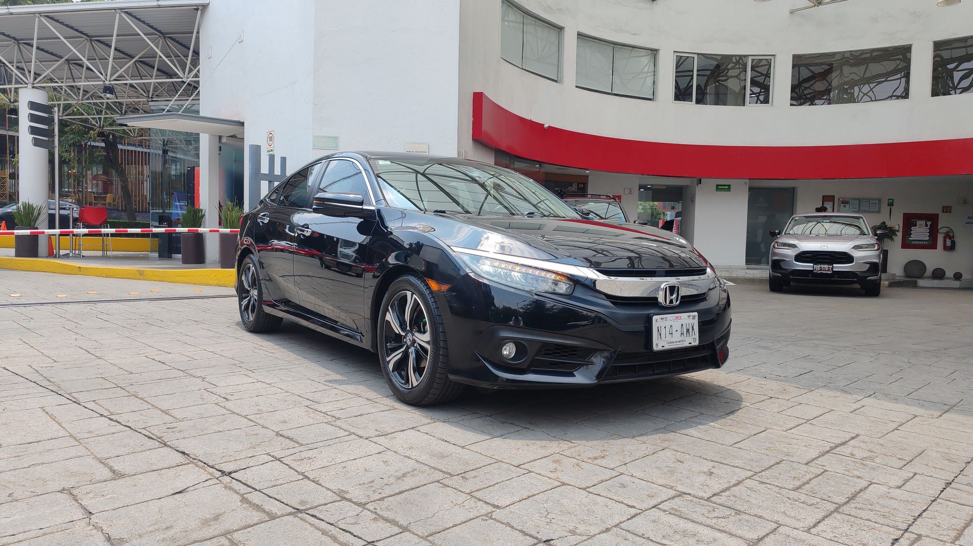 2018 Honda CIVIC TOURING