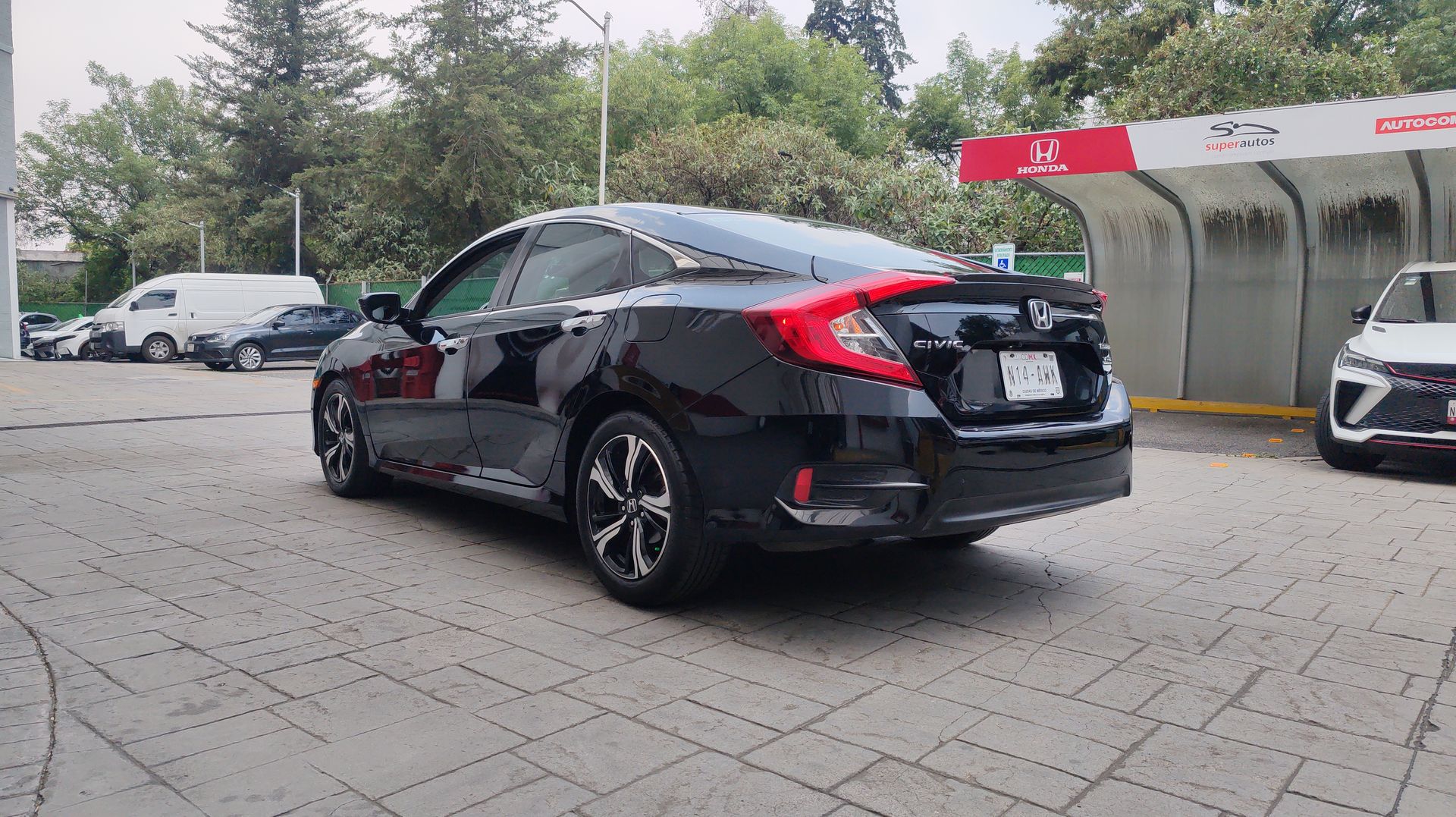 2018 Honda CIVIC TOURING