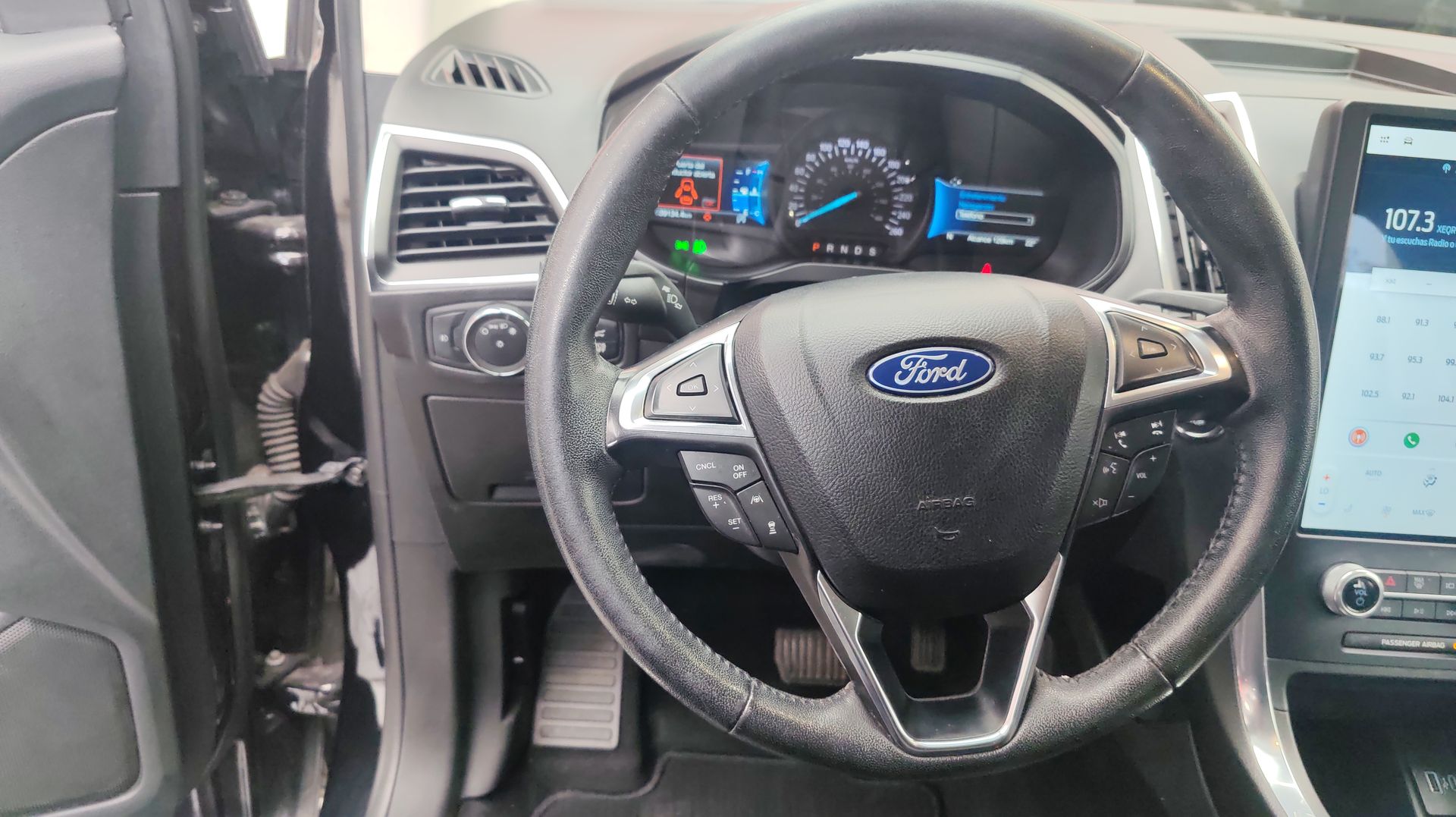 2022 Ford EDGE TITANIUM FWD 2.0 GTDI