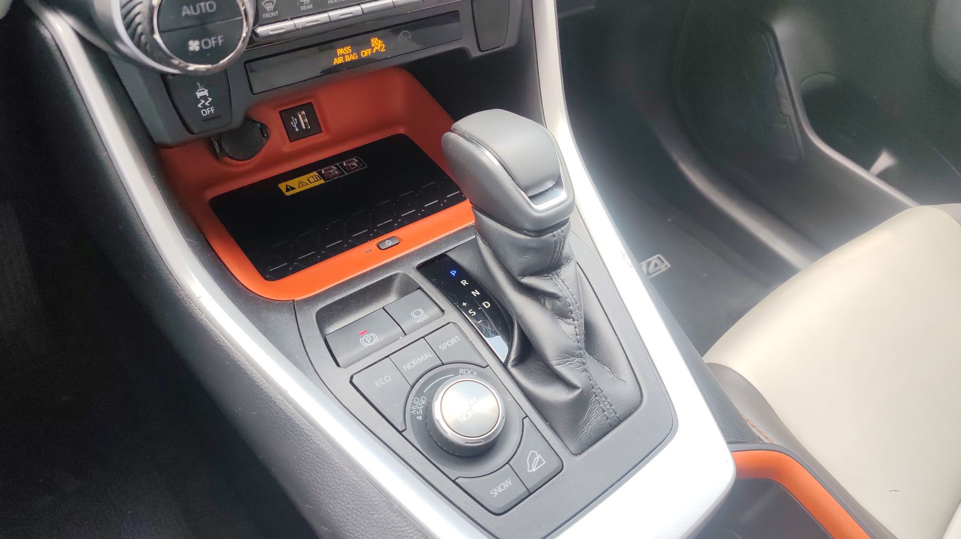 2024 Toyota RAV4 ADVENTURE