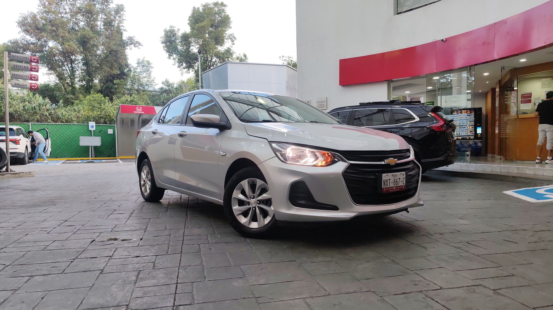 2021 Chevrolet ONIX 4 PTAS PAQ D LT ONIX 4 PTAS PAQ D LT 3 GASOLINA 4P