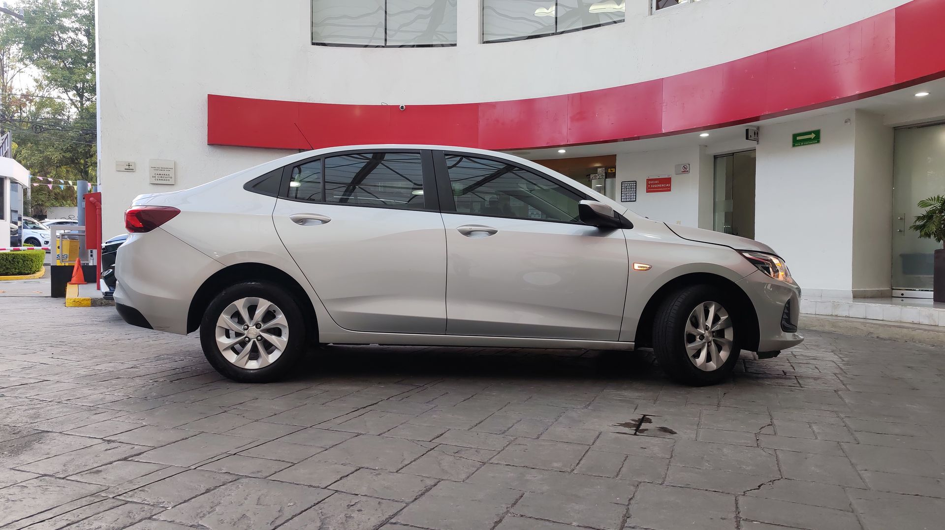 2021 Chevrolet ONIX 4 PTAS PAQ D LT ONIX 4 PTAS PAQ D LT 3 GASOLINA 4P