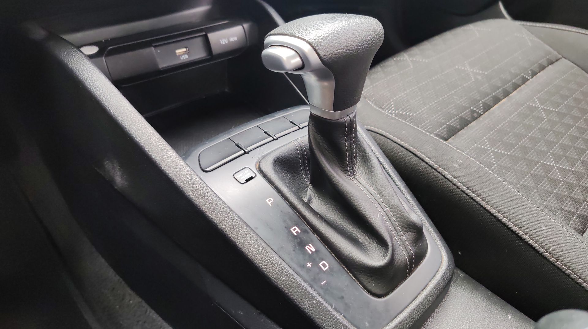 2022 Kia RIO L TA