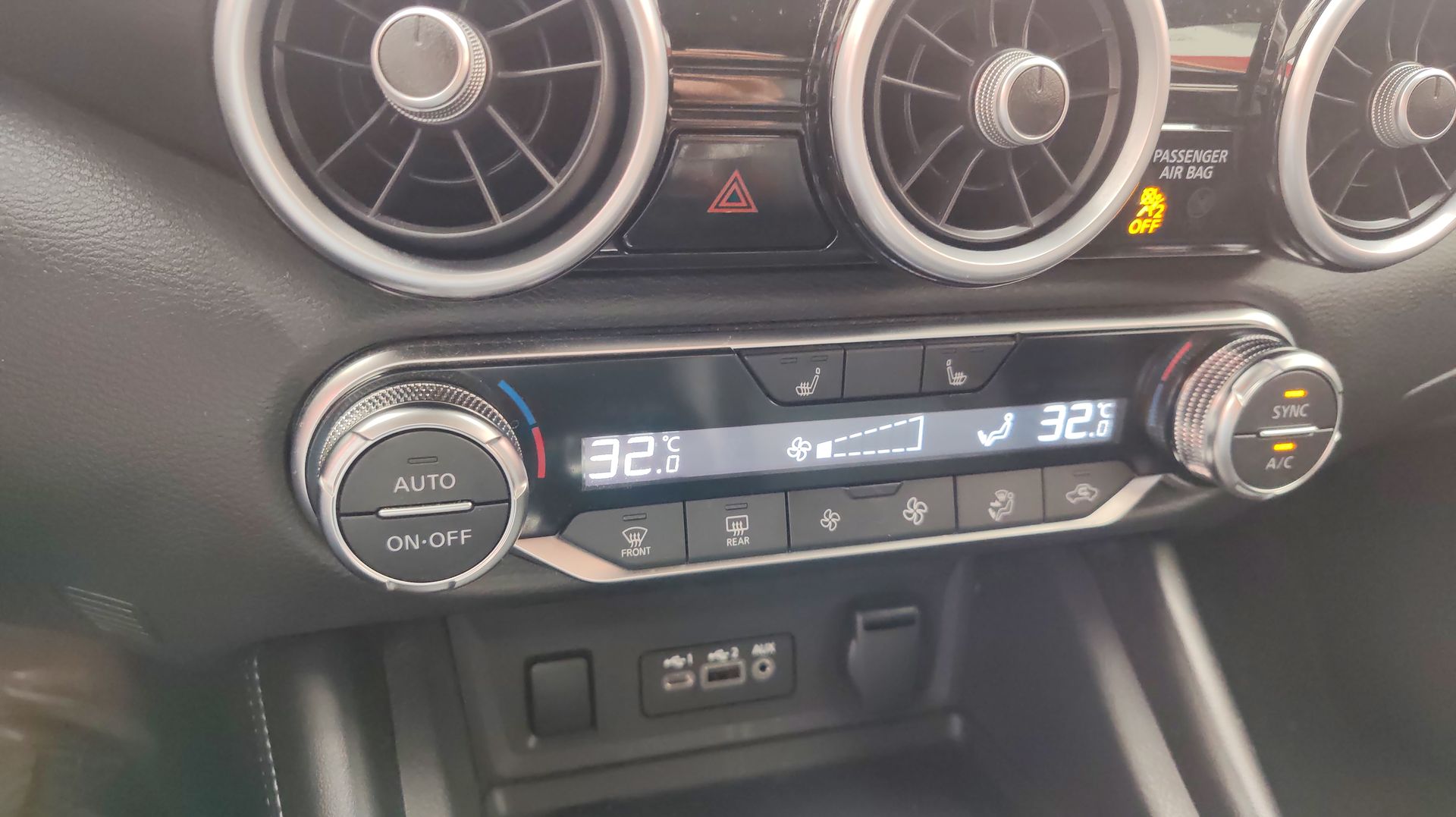 2025 Nissan SENTRA PLATINUM BITONO CVT 25