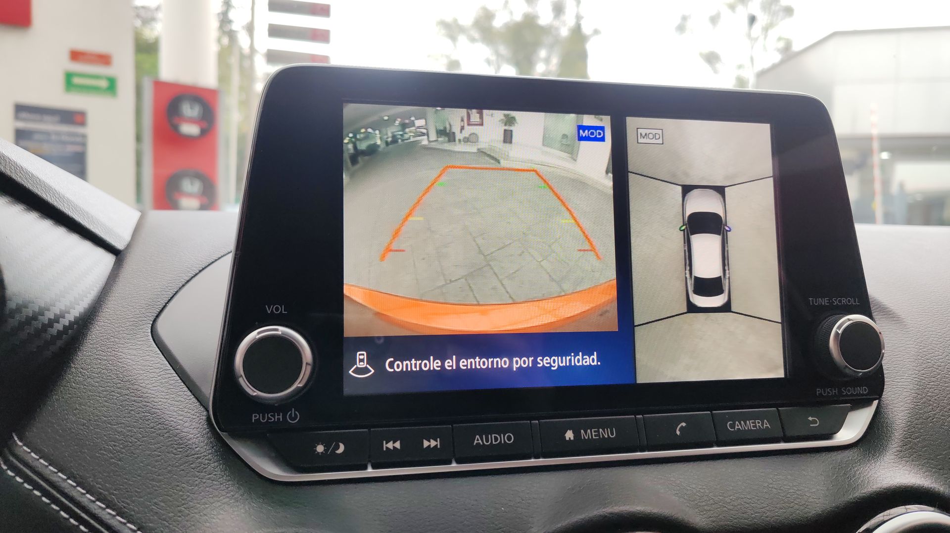 2025 Nissan SENTRA PLATINUM BITONO CVT 25