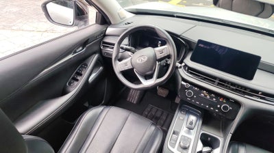 2023 Nissan INFINITI 3.5L LUXE AWD 23