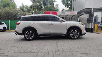 2023 Nissan INFINITI 3.5L LUXE AWD 23