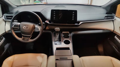 2022 Toyota SIENNA XLE PIEL