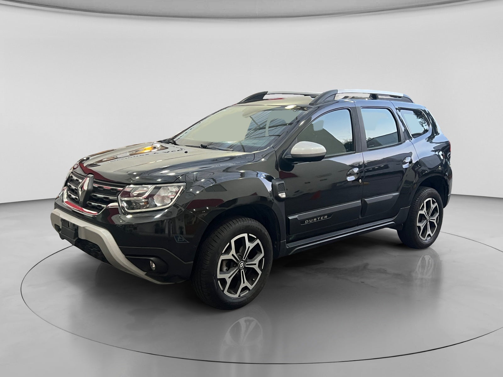 2023 RENAULT DUSTER ICONIC CVT