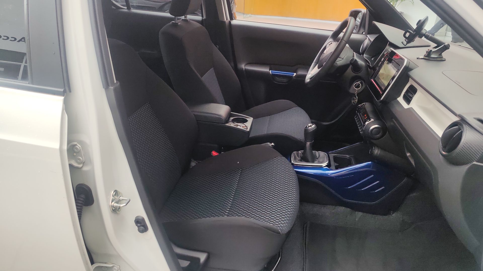 2024 SUZUKI IGNIS IGNIS 4 GASOLINA 5P