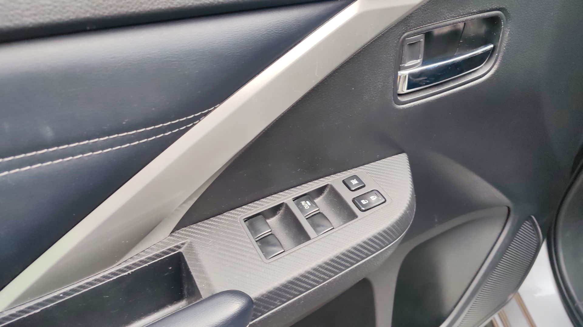 2024 Mitsubishi XPANDER CROSS LIMITED CROSS