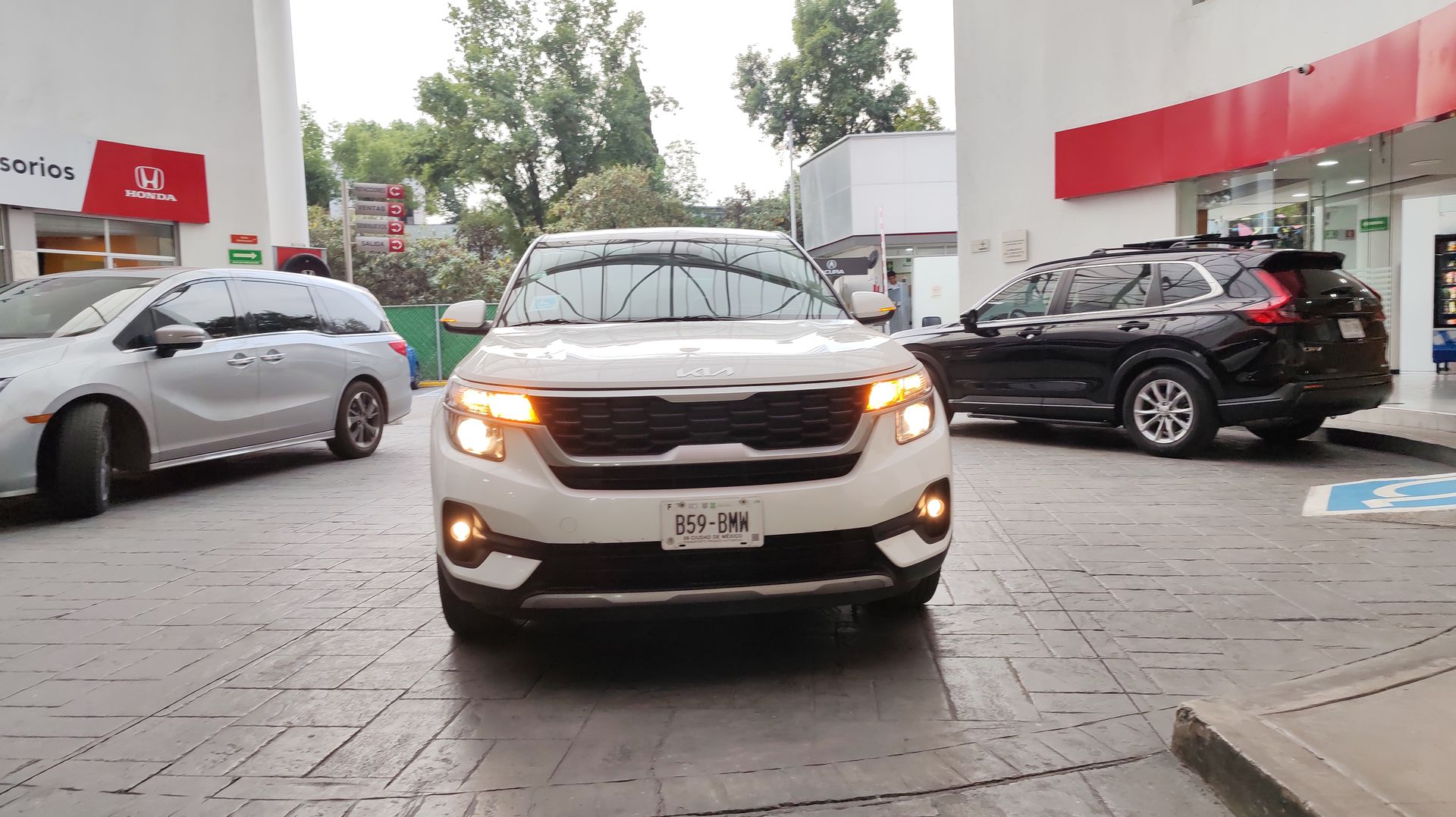 2023 Kia SELTOS EX TA