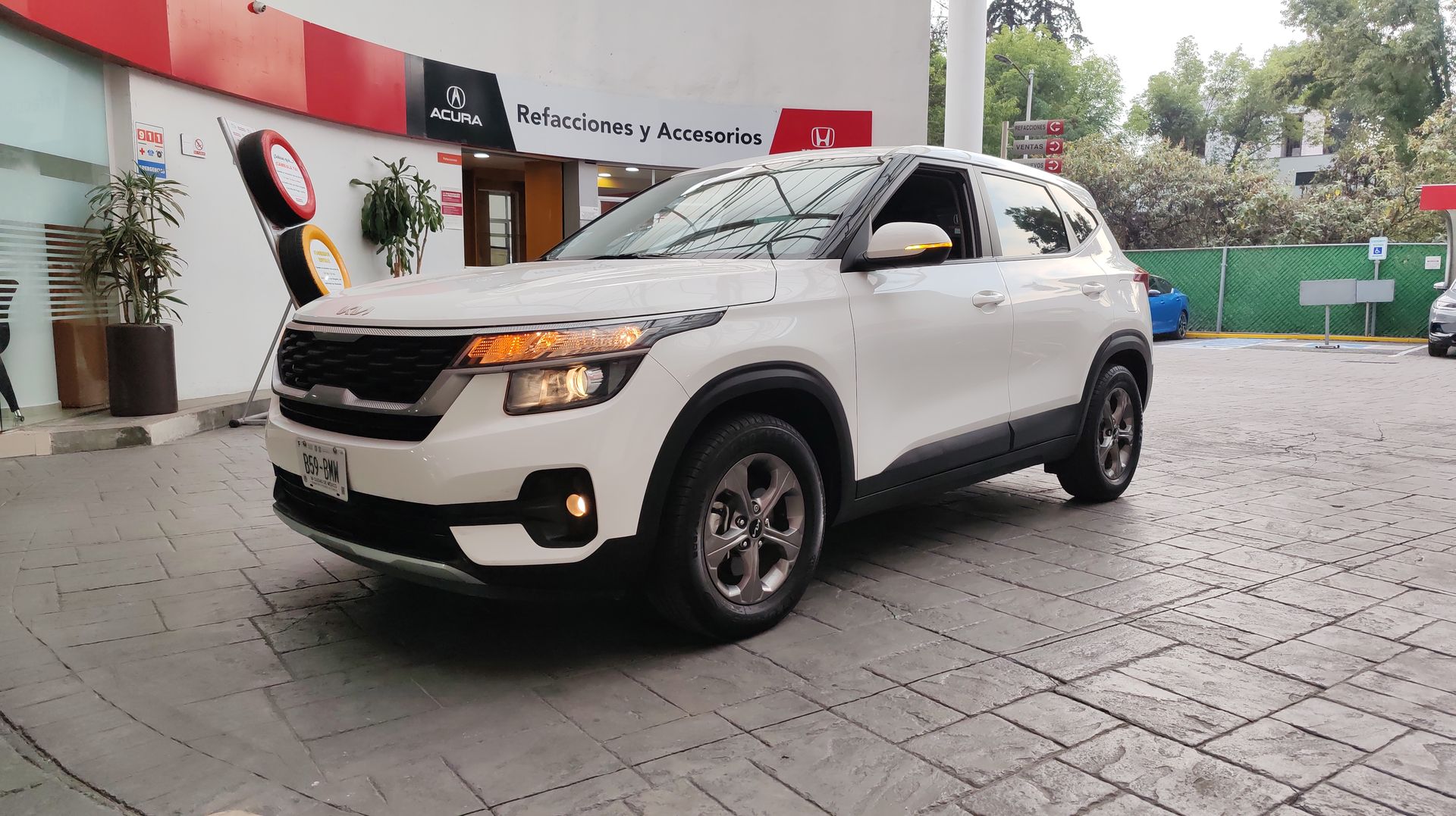 2023 Kia SELTOS EX TA